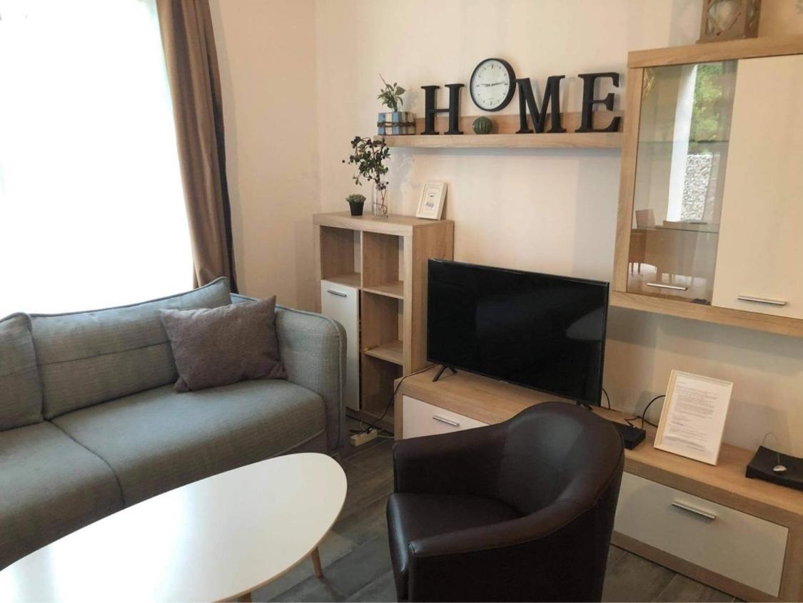 Lido Nappali + 3 Halo Apartman Balatonlelle Exterior photo